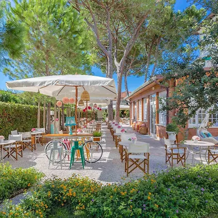 호텔 La Pineta Al Mare