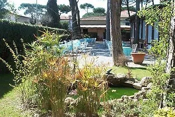La Pineta Al Mare ホテル 3*