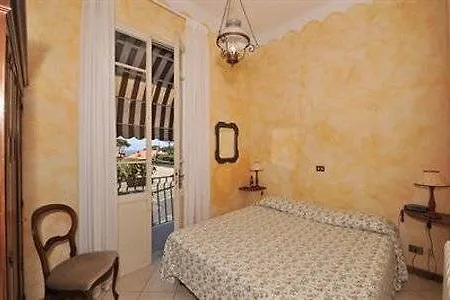 La Pineta Al Mare ホテル 3*