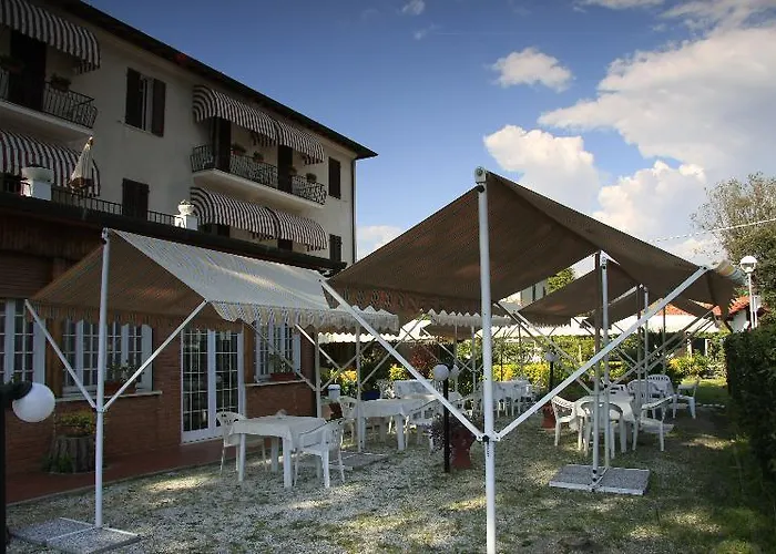 Szálloda La Pineta Al Mare 3*